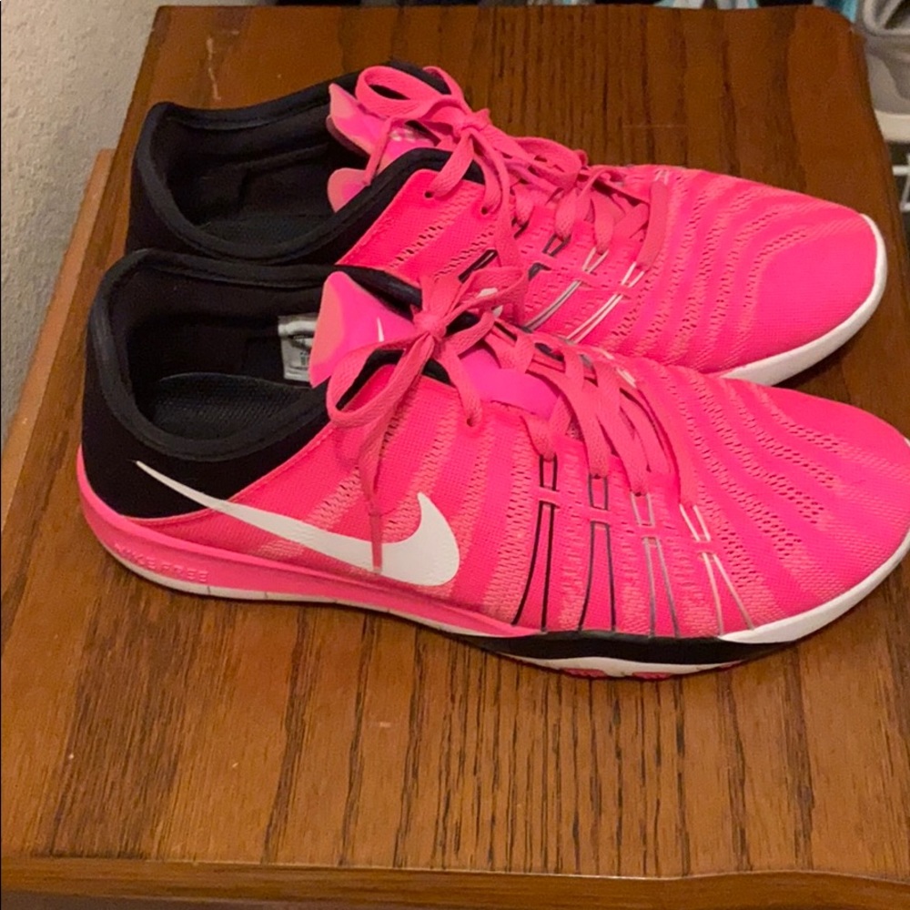 Nike TR 6